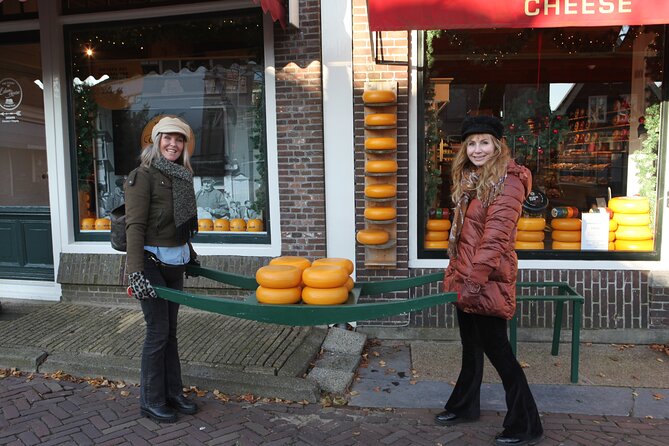 Private Guided Senior Countryside Windmill Tour - Edam, old streets and a flexible lunch