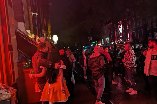 Private Hostess Bar Tour in Amsterdam Red Light District (3h) - The Hash Marihuana & Hemp Museum