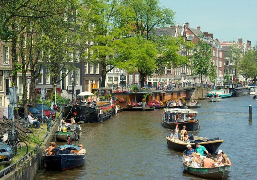 Private Jordaan and Historic Amsterdam Walking Tour - Why a private two-hour walk can work well