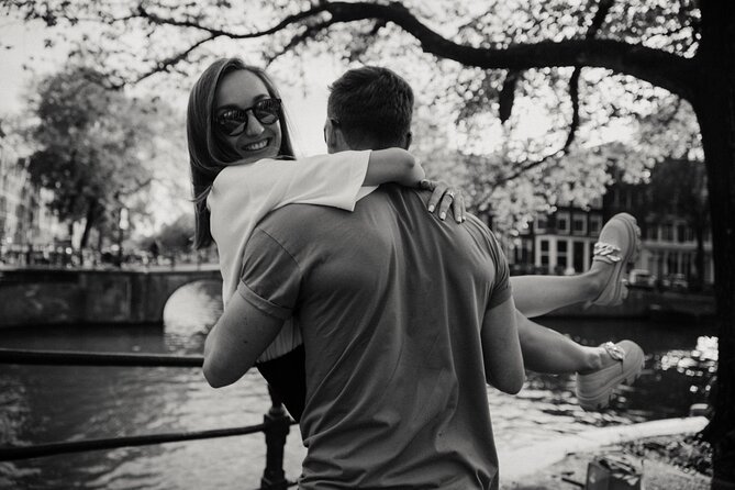 Private Love Story Photowalk Experience - The Jordaan for a more intimate feel