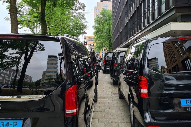 Private Minivan Transfer from Rotterdam - Adding Delft to the Journey