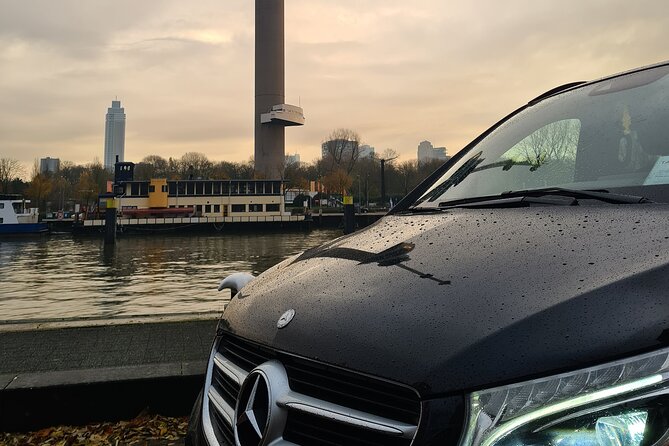 Private Minivan Transfer from Rotterdam - Who Gets the Best Value
