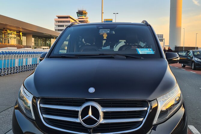 Private Minivan transfer to Rotterdam - Key points at a glance