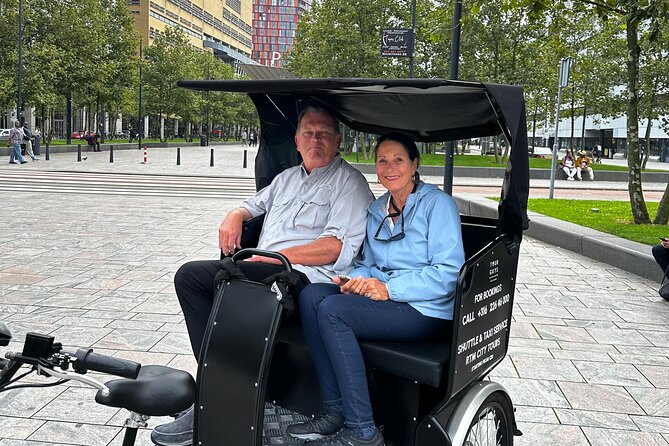 Private Pedicab/Rickshaw Tour of Rotterdam With a Local Guide - Rotterdam City Hall, one of the survivors