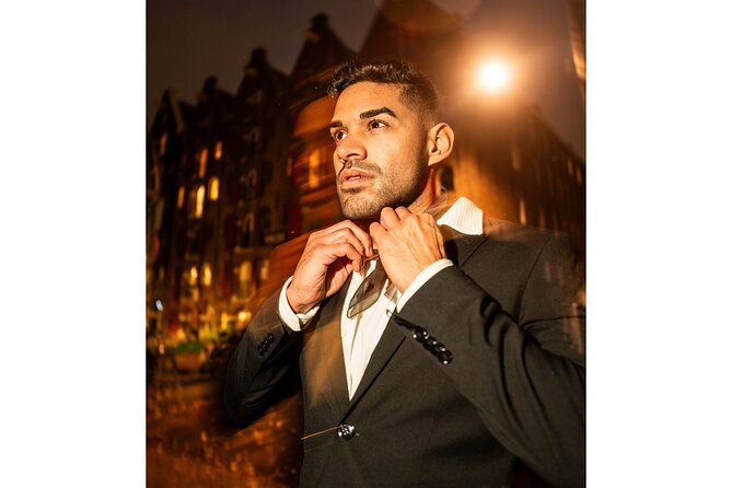 Private Photo Session in Amsterdam - Warmoesstraat and the Red Light District
