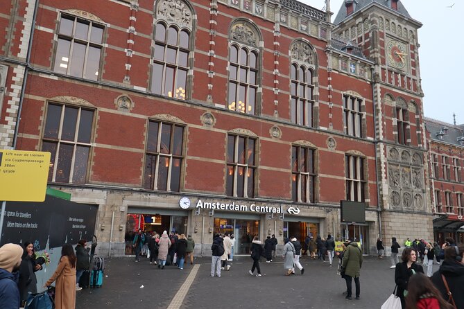Private red light district & coffeeshop tour with a local - Final verdict: book it for privacy and context
