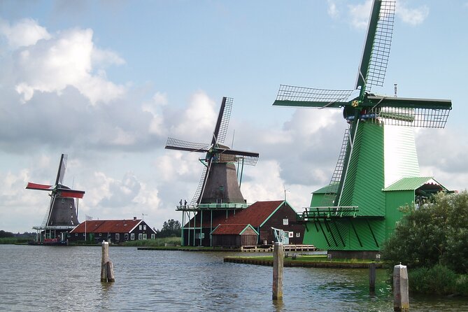 Private Rotterdam and Kinderdijk Day Trip from Amsterdam - Is eight hours enough for both stops?