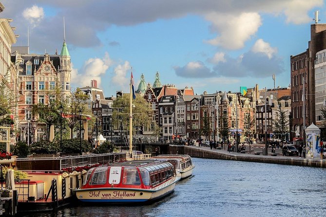 Private Taxi Transfer from cruise port in Amsterdam to a hotel in Amsterdam - Meet-and-greet service, with one communication concern