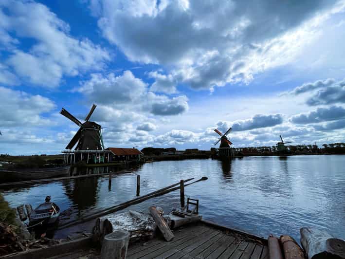 Private Tour of the Dutch Countryside by Car or Van - The drive through Zaandam and Neck