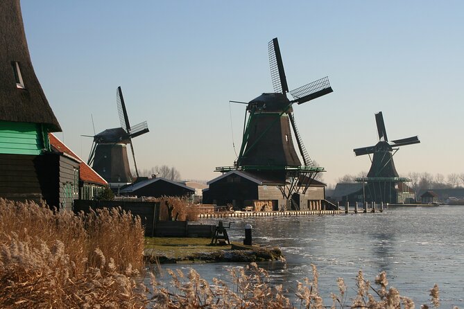 Private Tour Zaanse Schans Windmills, Volendam & Marken - Katwoude: cheese, cows and modern farm life