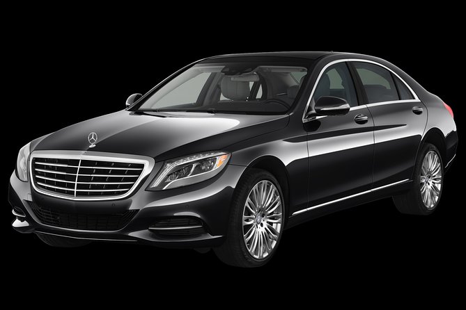 Private transfer between Rotterdam - Amsterdam (incl. Schiphol airport) - A quiet alternative to station-to-station travel