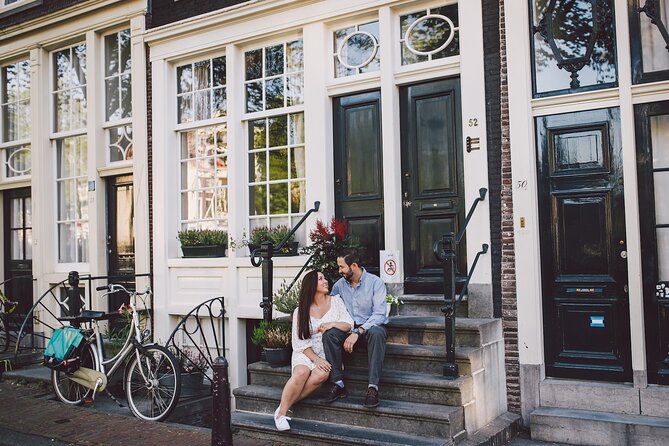 Private Vacation Photography Session with Local Photographer in Amsterdam - The final call