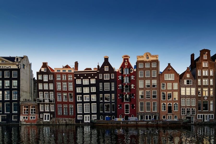 Private Van Gogh Walking Tour through Amsterdam - Vincent’s return in 1881