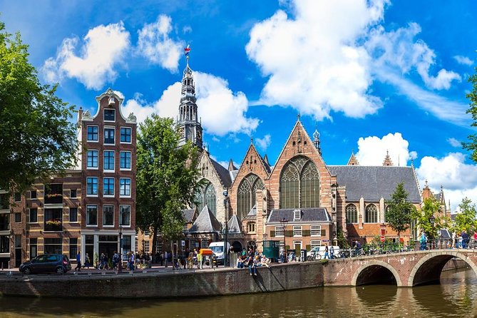 Private walking tour Amsterdam. English or Spanish. - Dam Square and the city’s central stage