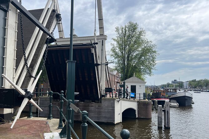 Private Walking Tour of Amsterdam - Leidseplein, Clubs, Statues, and Street Life