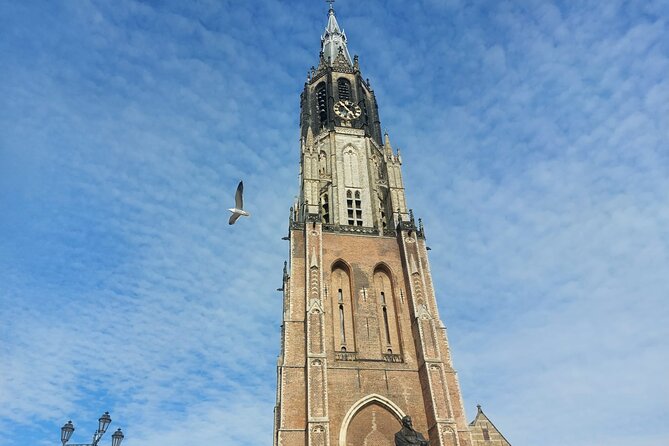 Private Walking Tour of Delft: Dive into the Dutch Golden Age - The Old Church, Vermeer, and the leaning tower
