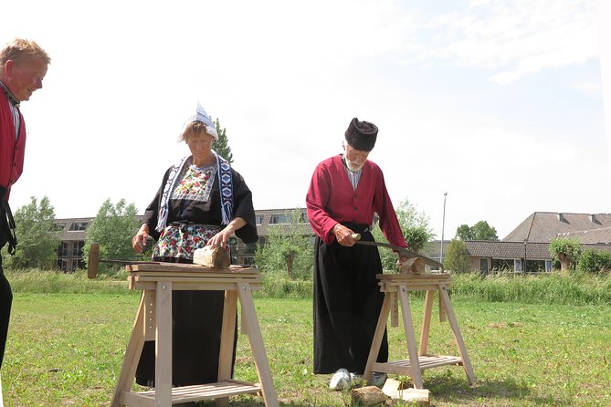 Private Workshop for Wooden Shoe Making in Simonehoeve - Seeing the machine and the traditional tools