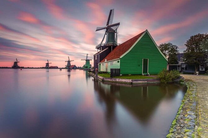 Private Zaanse Schans & Volendam Tour: Windmills, Cheese & Clogs - Volendam: Harbor Views and a Taste of the Sea