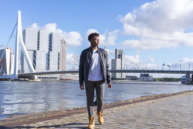 Professional Tinder Photo Session in Amsterdam - Longer packages, outfit changes, and three locations