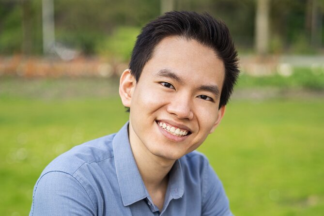 Professional Tinder Photo Session in Amsterdam - Edited photos and the value of the package