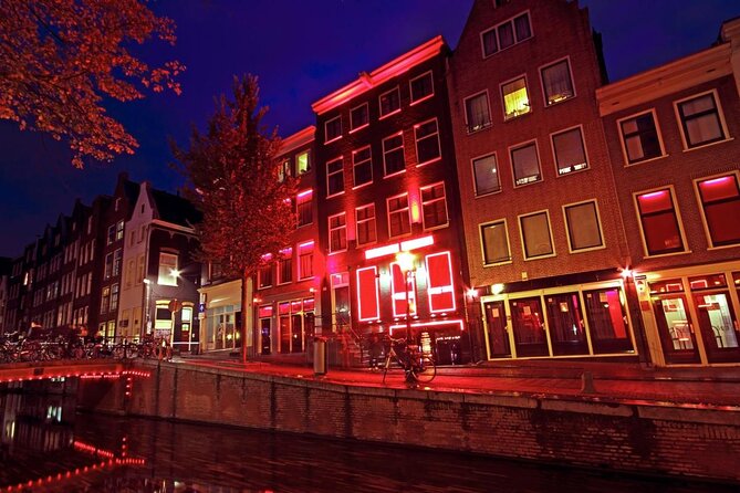 Red Light District Tour by Locals, Small Group (approx 4) - Key points to know before you book