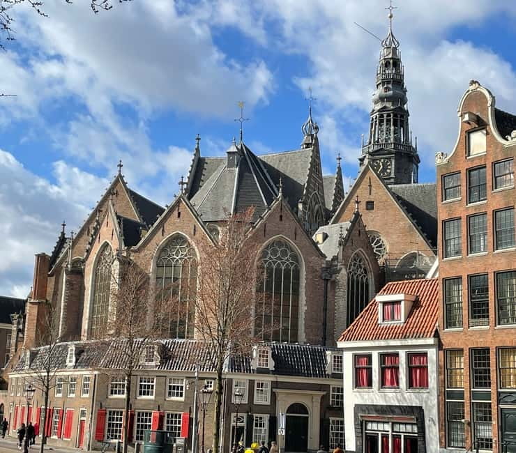 REDKULT: Red Light District & Historical City Center - Why the small group changes the experience
