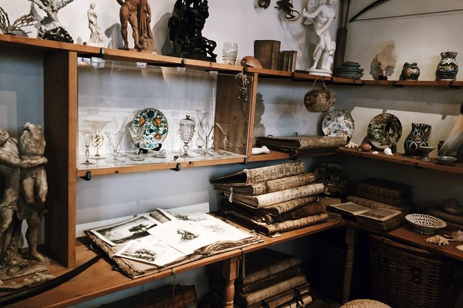 Rembrandt House & Neighborhood Exclusive Guided Walking Tour - Jodenbuurt and the road to Rembrandt’s home