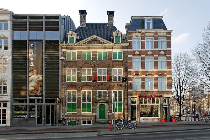 Rembrandt House & Neighborhood Guided Tour Semi-Private 8ppl Max - The Amstel, Skinny Bridge, and Blue Bridge