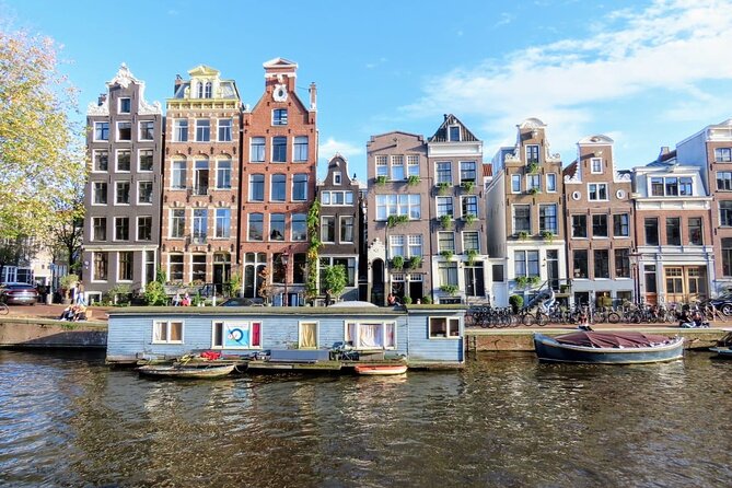 Rembrandt & Van Gogh Amsterdam walking experience - Nieuwmarkt and the city scenes painters noticed