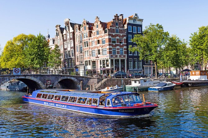 Rijksmuseum Amsterdam and Canal Cruise with Snackbox - The details that can cause trouble