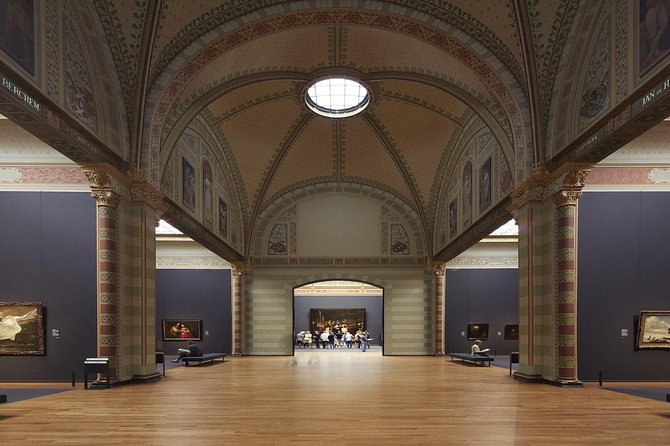 Rijksmuseum guided tour without queues, in Spanish or English. - Entering the Rijksmuseum without the usual wait