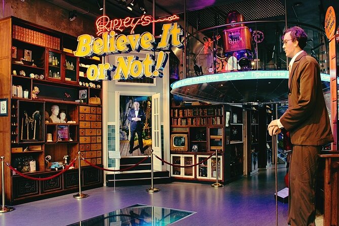Ripley's Believe It or Not! Amsterdam Admission Ticket - Finding Ripley’s on Dam Square