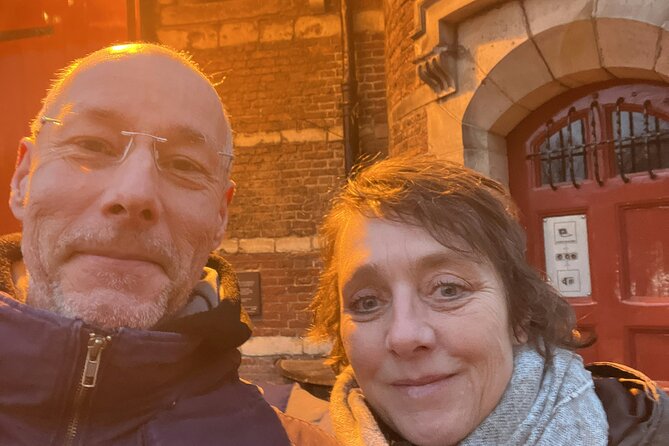 Romantic Amsterdam: Fairytale or Tragedy? Self-Guided PuzzleQuest - Finishing at Skinny Bridge