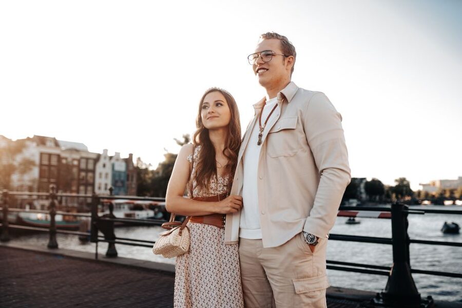 Romantic Photoshoot Experience for Couples in Amsterdam - A short walk through Amsterdam’s romantic lanes