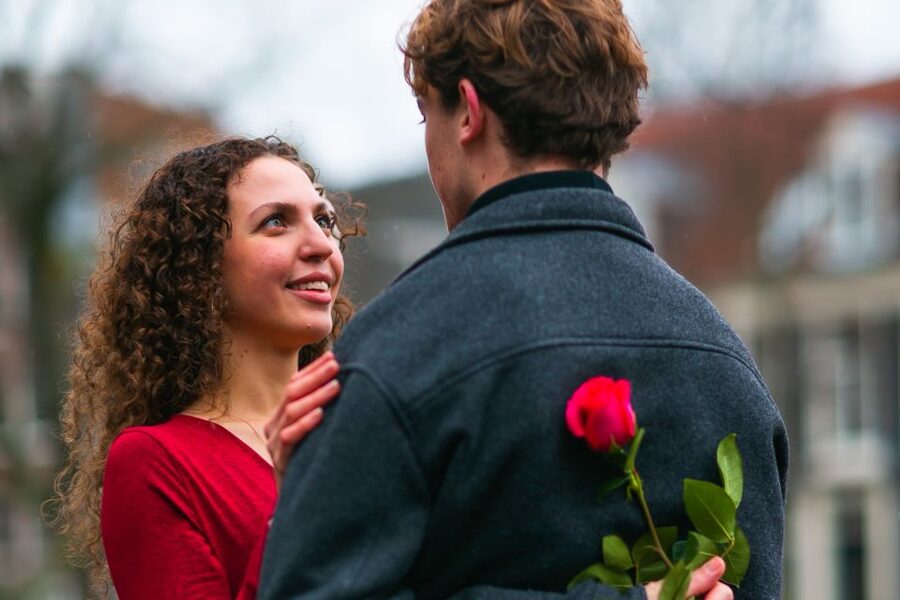 Romantic Photoshoot Experience for Couples in Amsterdam - Booking details that matter
