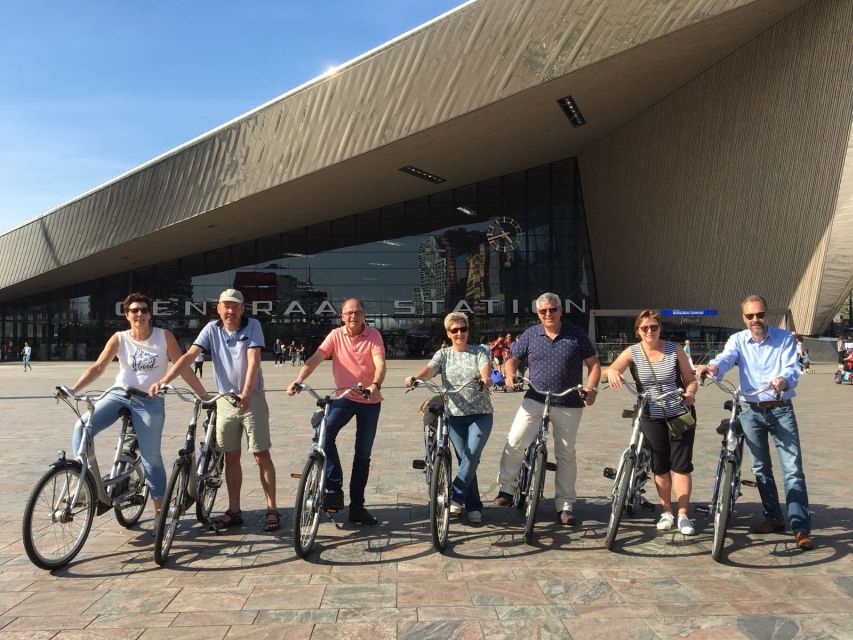 Rotterdam: 2.5-Hour Highlights Bike Tour - Crossing to Kop van Zuid and the old port