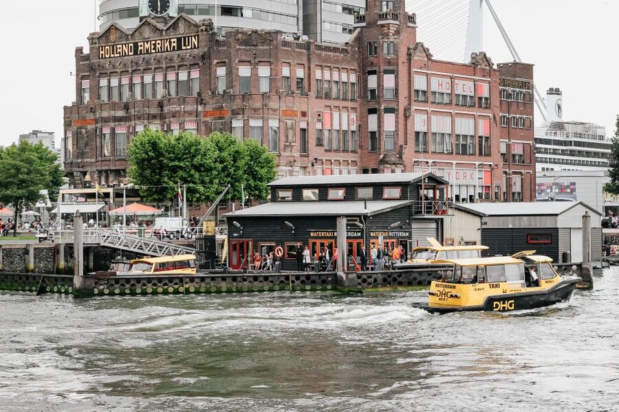 Rotterdam Architecture: Centre and South Bank with watertaxi - Starting beneath Rotterdam Central Station