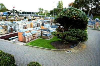 Rotterdam, Delft, The Hague Day Tour Incl. Madurodam/Royal Delft
