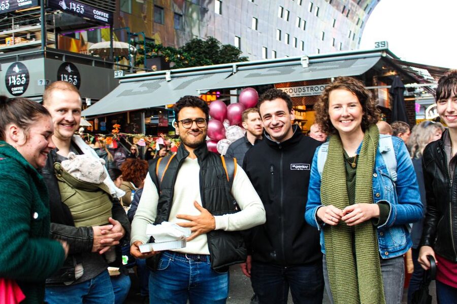 Rotterdam: Guided Food Tour - Witte de Withstraat brings a livelier food stop