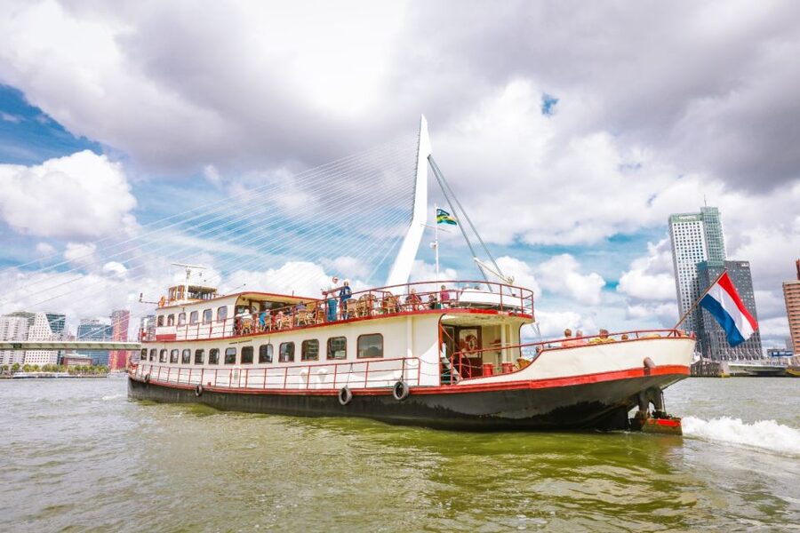Rotterdam: Harbor Cruise on a Historic Ship - Who should book the harbor cruise?