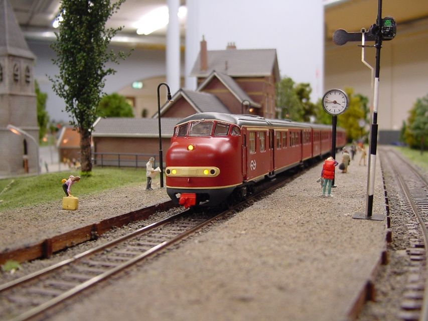 Rotterdam: Miniworld Rotterdam Entry Ticket - Who will enjoy Miniworld most?