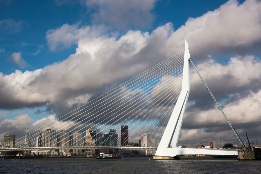 Rotterdam: Private Tour with a Local - What you can learn about getting around