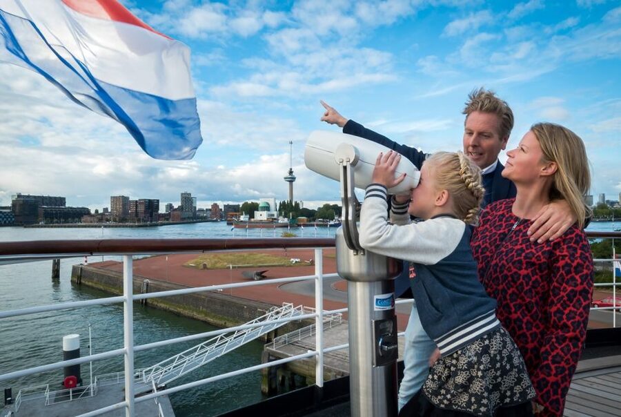 Rotterdam: Steamship Rotterdam Audio Tour Entry Ticket - The bridge, chart room, and radio room