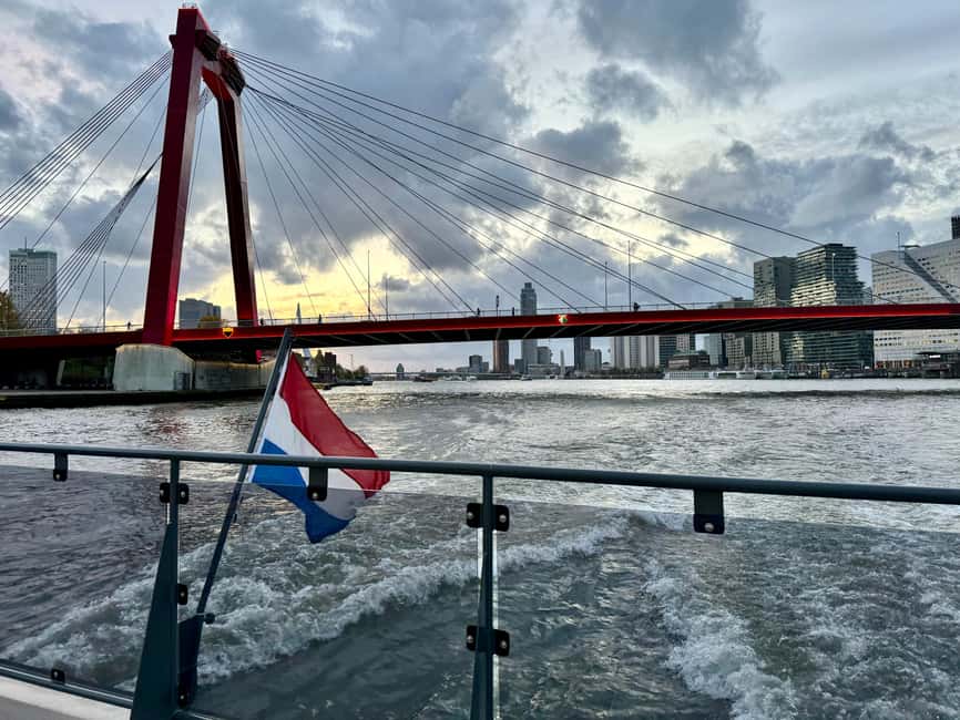 Rotterdam: Waterbus Ticket to Dordrecht and/or Kinderdijk - Getting around Kinderdijk without wasting time