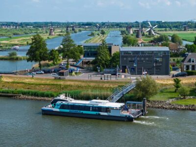 Waterbus Ticket to Dordrecht and/or Kinderdijk