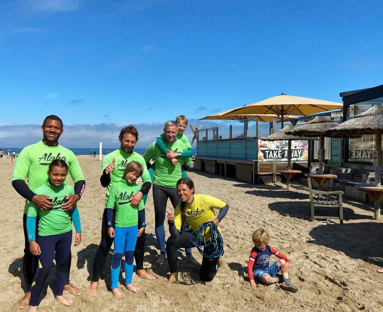 Scheveningen Beach: 1,5 hour Surf experience for families - Private group wording and group size