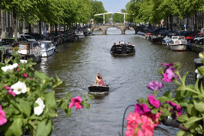 Self-guided city walking tour in Amsterdam - Westerkerk, the Anne Frank House, and Jordaan