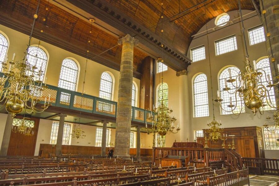 Skip-the-line Portuguese Synagogue, Jewish Amsterdam Tour - What private guiding adds here