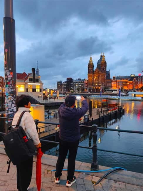 Skipping Lines & Sipping Beers: A History Tour of Amsterdam - The five-beer mystery tasting
