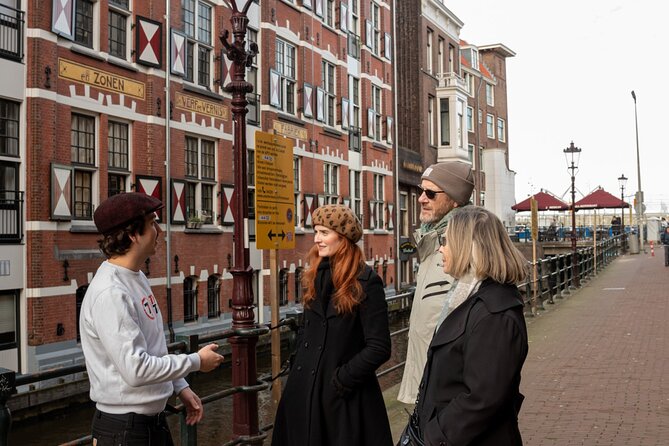 Small-Group: Culture & History Walking Tour of Amsterdam - Nieuwmarkt and the city walls